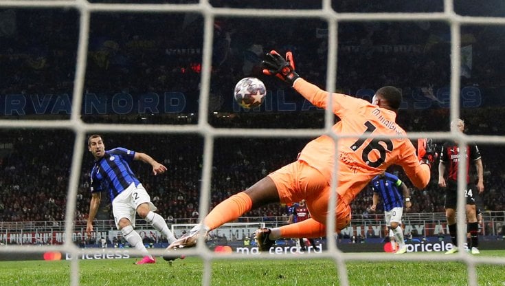 Il raddoppio di Mkhitaryan
