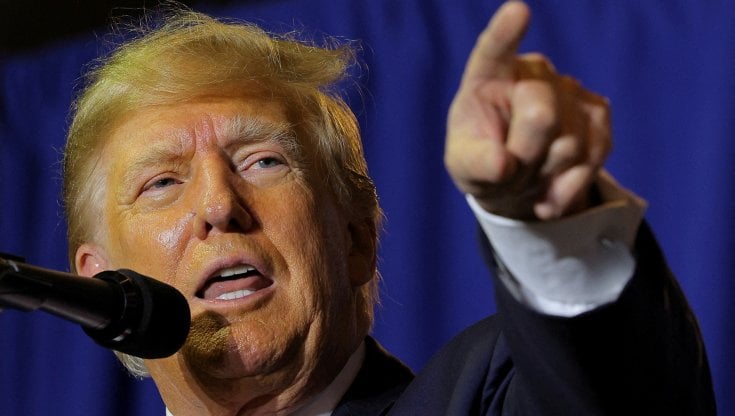 Trump: "Il 6 gennaio è stato un giorno bellissimo. Giuro sui miei figli: non conosco Jean Carroll"