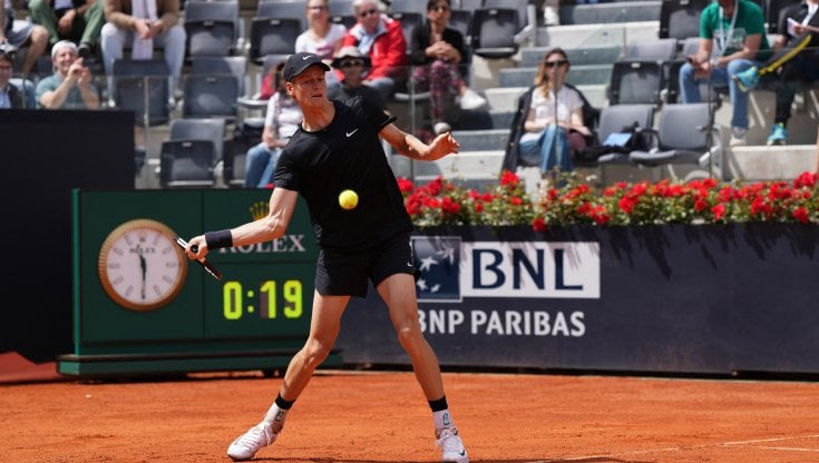 Tennis, Internazionali di Roma: buona la prima per Sinner
