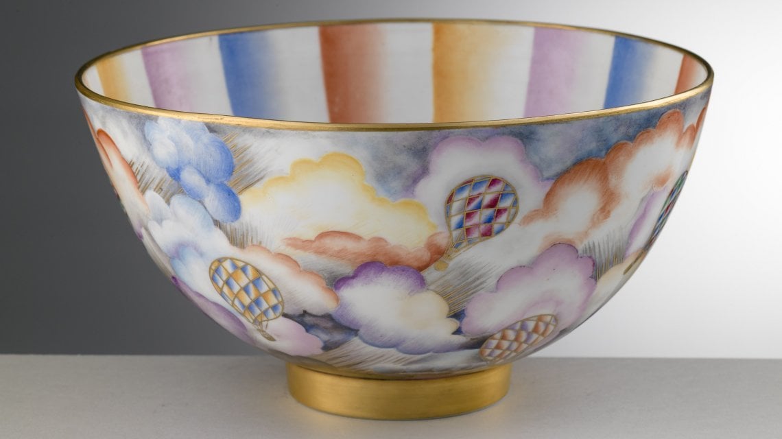 La ciotola Mongolfiere disegnata da Gio Ponti per Richard Ginori nel 1928 ora nelle collezioni del Museo