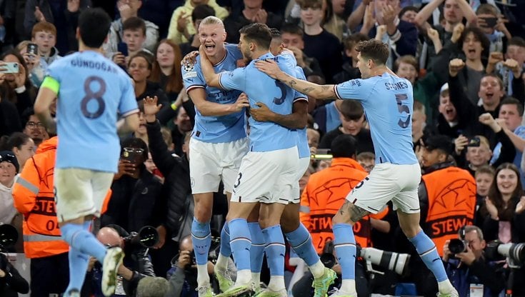 L'esultanza dei giocatori del Manchester City
