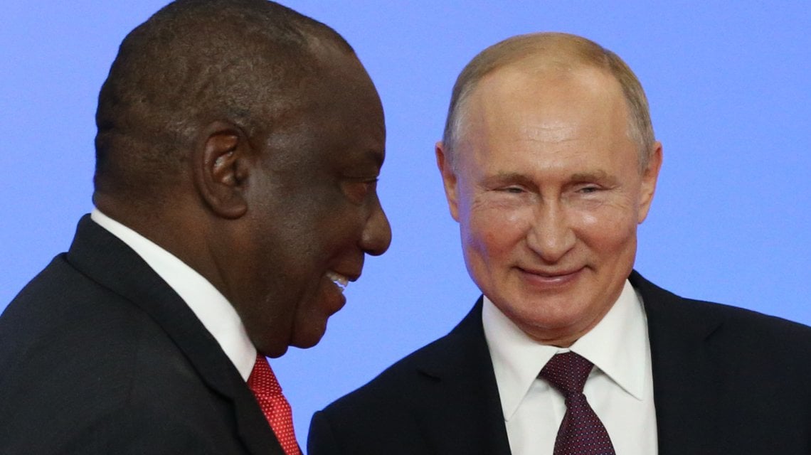 Cyril Ramaphosa con Vladimir Putin