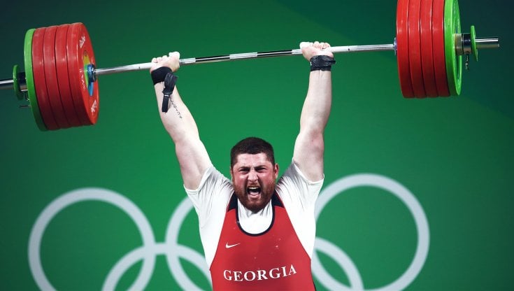 Olimpiadi, sollevamento pesi: i russi non partecipano alle qualificazioni. Bielorussi in corsa per Parigi 2024