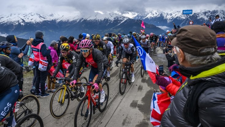 Giro d'Italia, oggi arrivo sul leggendario Monte Bondone