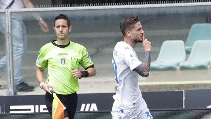Stojanovic esulta dopo il gol
