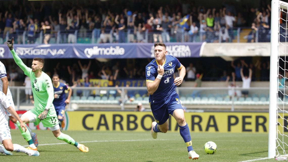 Gaich esulta dopo il gol