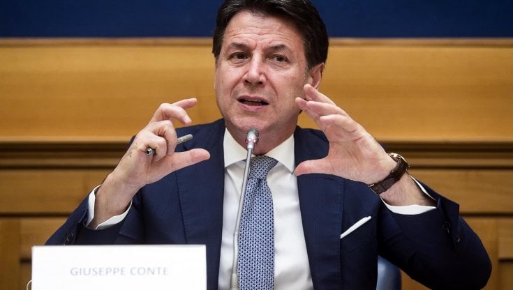 Conte dopo il flop sfida alla sinistra: "Noi in piazza, aspettiamo gli altri"