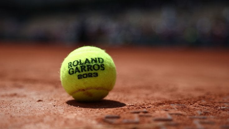 Roland Garros: Sonego e Musetti agli ottavi, eliminati Rublev e Norrie. Fognini battuto da Ofner