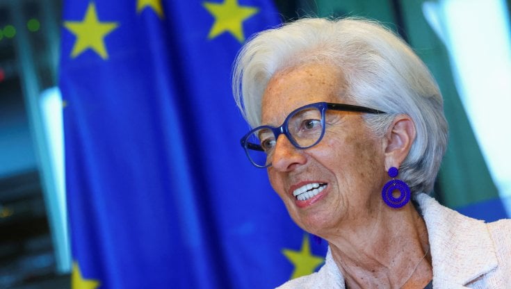 Lagarde: "Non ci sono segni chiari che l'inflazione sia vicino al picco"