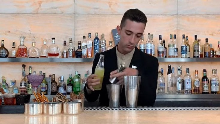 Alessandro Impagnatiello, barman in un albergo