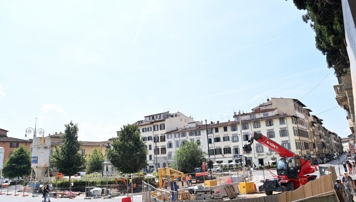 L'Ocse rialza il Pil di quest'anno al +1,2%, ma per il 2024 vede più nero del governo. "I ritardi sul Pnrr rischiano di ridurre la crescita"