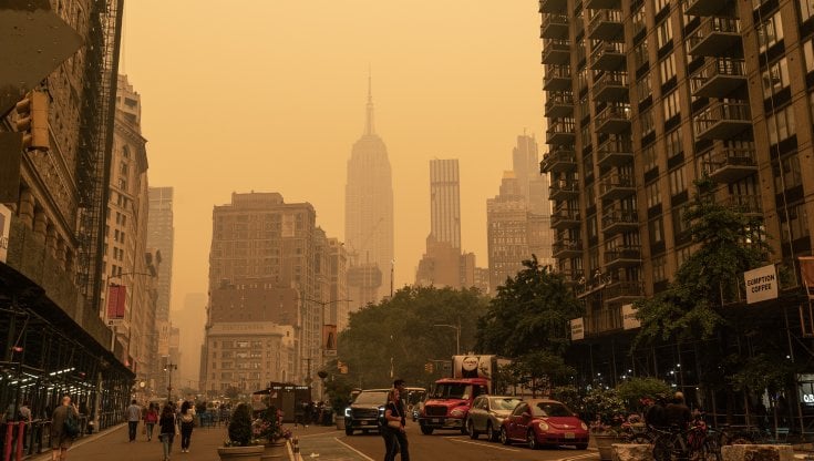 "Codice viola", 62 milioni di persone a rischio negli Usa per gli incendi in Canada