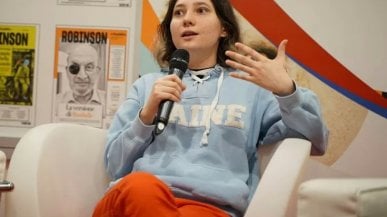 Olga Misik a Repubblica delle Idee: "Putin &egrave; uno zar ora deve perdere  la guerra"