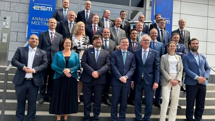 "L'Italia non è pronta a ratificare il Mes". E ora l'Ue prepara una revisione