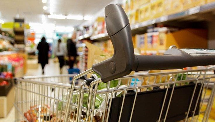 Carta acquisti alimentari, in arrivo 382 euro per 1,3 milioni di famiglie. Ma saranno molti gli esclusi