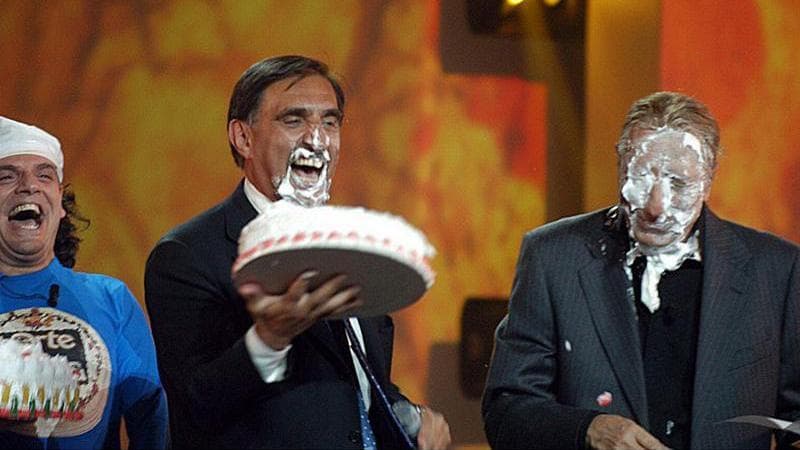&nbsp;Il presidente del Senato Ignazio La Russa, ospite del programma Il Bagaglino, con una torta in faccia
