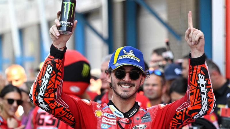Bagnaia festeggia la vittoria ad Assen
