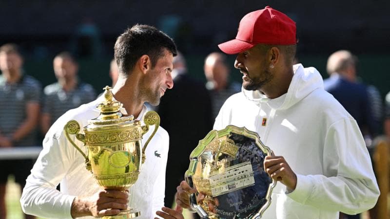 Djokovic e Kyrgios al termine della finale del 2022
