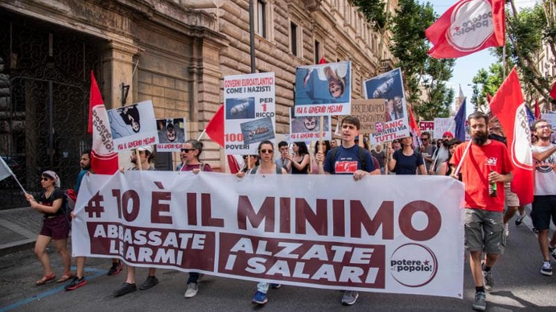 Roma, una manifestazione per il salario minimo
