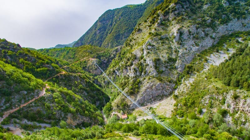 Ponte tra i due Parchi, Castelsaraceno, archivio Apt Basilicata
