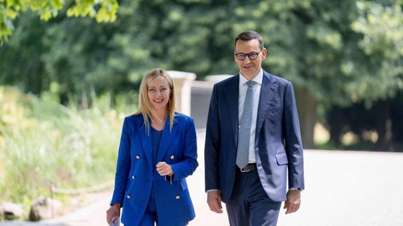 Giorgia Meloni e Mateusz Morawiecki

