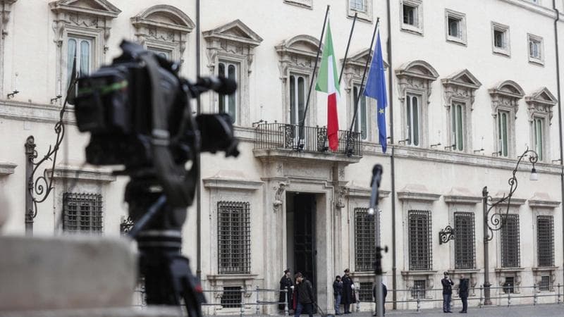 Palazzo Chigi attacca sui casi Santanchè e Delmastro: “Magistrati fanno opposizione”. Schlein: “Toni inaccettabili”