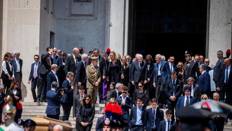La galassia Dc si ritrova ai funerali di Forlani. Monsignor Paglia: “Bevve la cicuta fino in fondo”