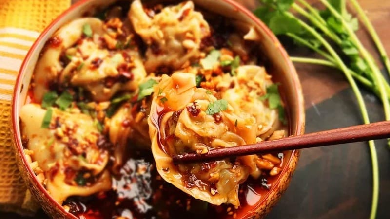 Cina, sospetti sulla “grande abbuffata”: la gara di ravioli finisce sotto inchiesta