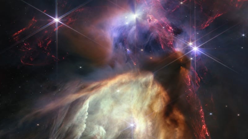 Una culla di giovani stelle. È la nuova foto del telescopio Webb che festeggia il suo primo compleanno