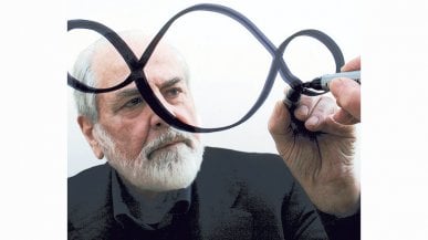 <a href="https://puntoitalia.online/dossier/le-guide/light-is-life/2023/07/12/news/linnovazione_e_arte_pubblica_parola_di_pistoletto-407504356/" fck_savedurl="">L&rsquo;innovazione &egrave; arte pubblica: Parola di Pistoletto</a>