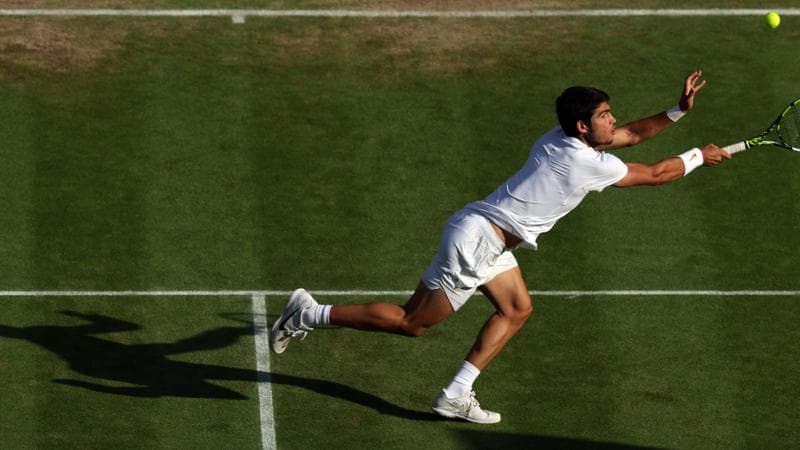 Alcaraz vince il match più giovane e va in semifinale, Rune spazzato via in tre set