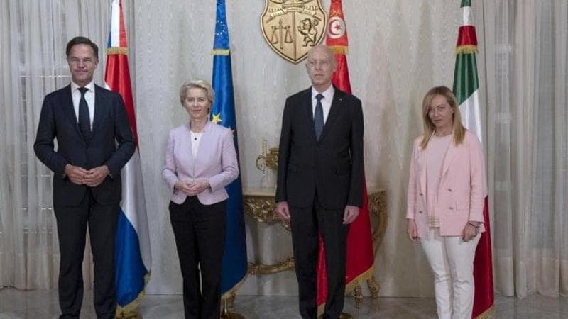 von der Leyen, Meloni&nbsp;e Rutte con Saied durante l'ultima visita in Tunisia&nbsp;
