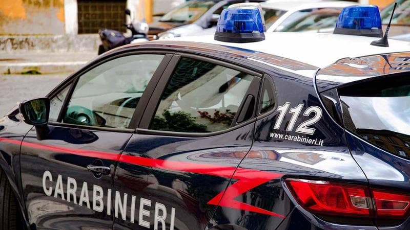 Paura a Padova: stalker investe un carabiniere, il collega gli spara e lo uccide. Aveva violato il divieto di avvicinarsi alla ex