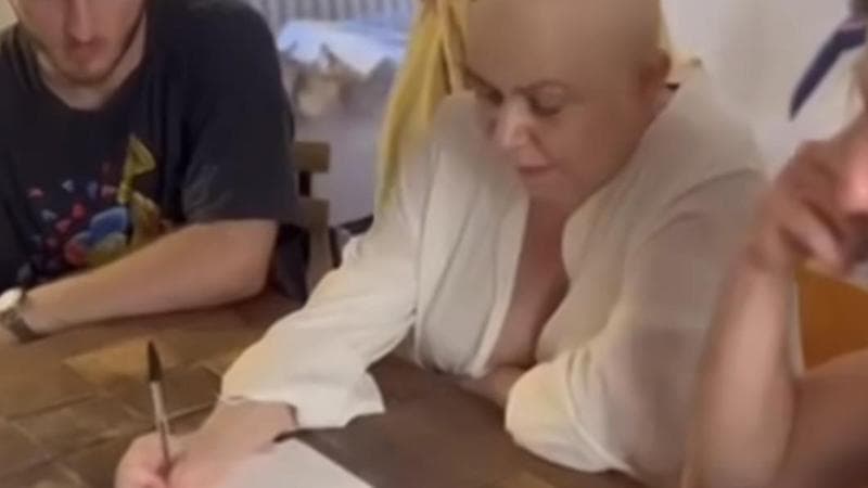 Michela Murgia si è sposata con Lorenzo Terenzi: “Niente auguri, lo abbiamo fatto controvoglia”