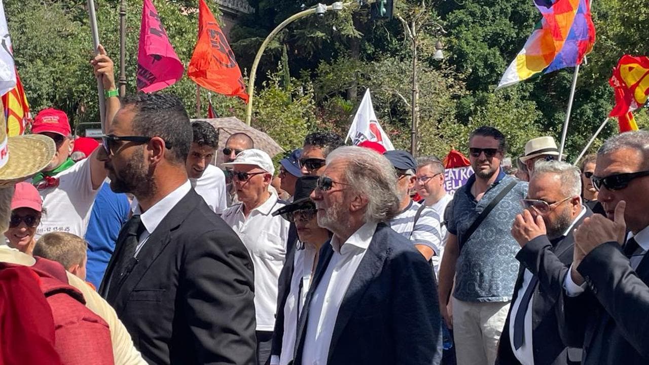 Roberto Scarpinato al corteo dei sindacati&nbsp;
