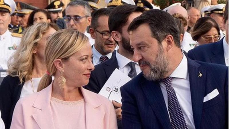 Il dossier salario minimo a Fazzolari. Meloni anticipa la Lega per evitare nuove crepe