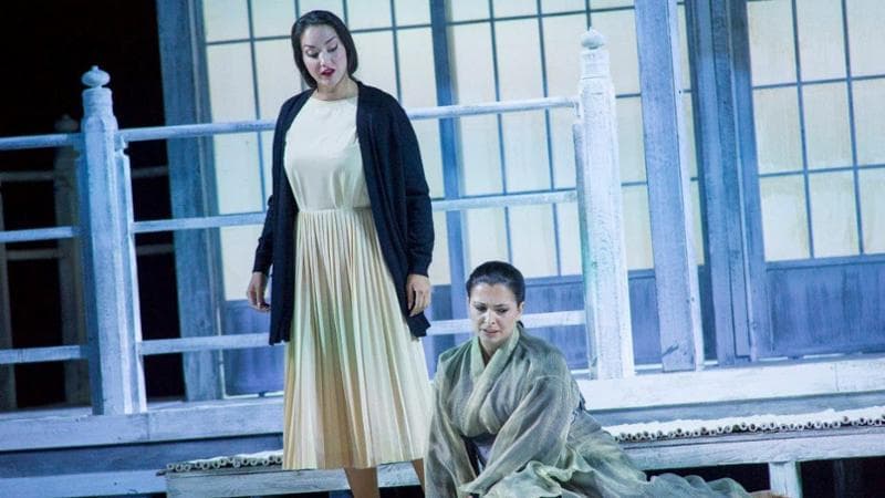 La Madama Butterfly risplende sul lago. Il tocco del maestro Pizzi, 93 anni e non sentirli