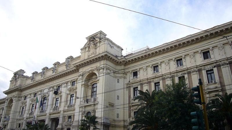 “Poco valorizzati e sottopagati”, la fuga dei cervelli assunti da Draghi dal ministero dell’Istruzione