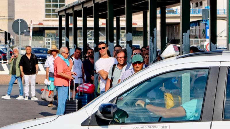 Antitrust: al via attività verifica nel settore taxi su disservizi