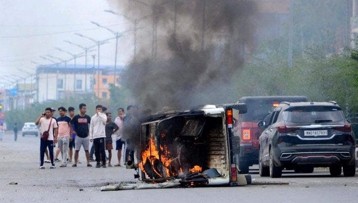 India, almeno 55 morti negli scontri etnici nel Manipur