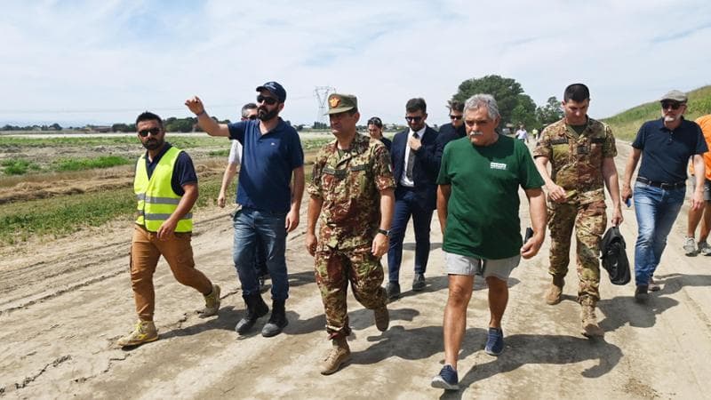 Il commissario straordinario Figliuolo nelle zone alluvionate

