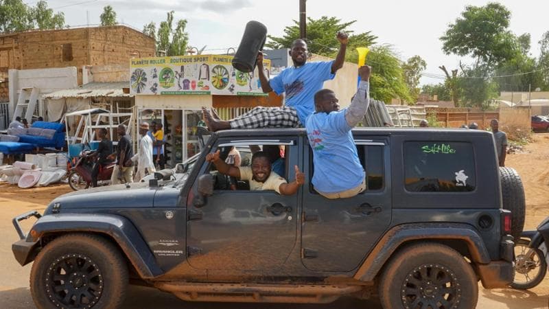 Niger, si tenta una nuova mediazione. L’Occidente diviso sulla risposta da dare ai golpisti