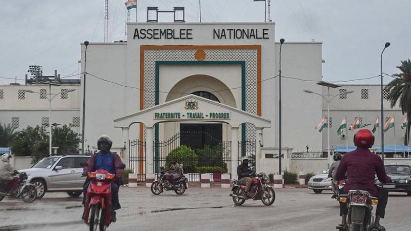 Niger, “Non sono ostili a noi”. Così l’Italia sdogana i militari ribelli