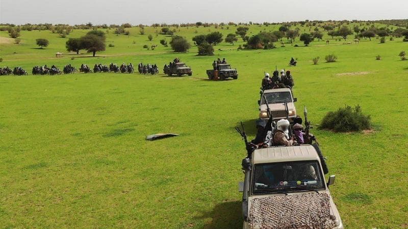Il terzo incomodo nel Sahel in fiamme: tornano sulla scena i jihadisti africani