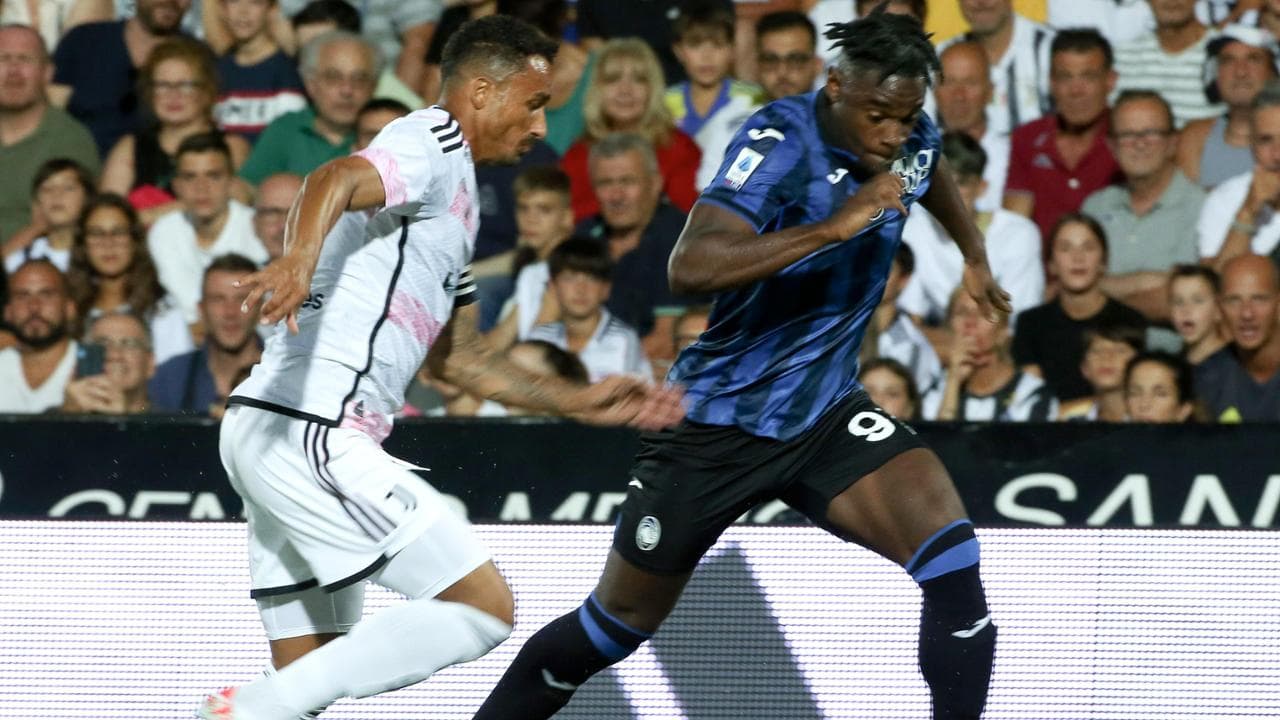 Zapata impegnato nell'amichevole contro la Juve
