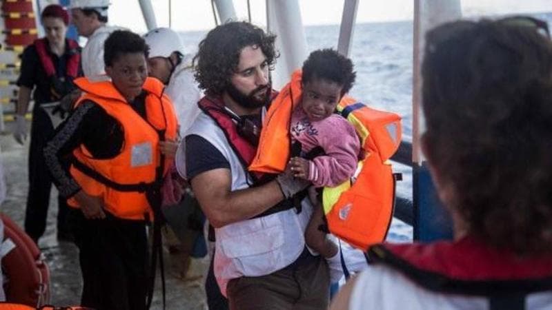 Juan Matias Gil, capo missione della Geo Barents:“Ci chiamavano pull factor, ora l’Italia ci chiede aiuto”
