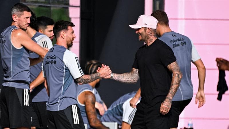 Messi saluta Beckham
