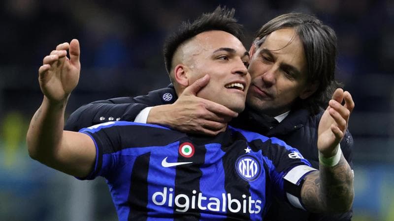 Lautaro Martinez e Simone Inzaghi
