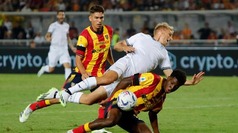 Le pagelle di Lecce-Lazio: Almqvist e Dorgu, che sorprese. Immobile e Luis Alberto illuminano, Lazzari naufraga