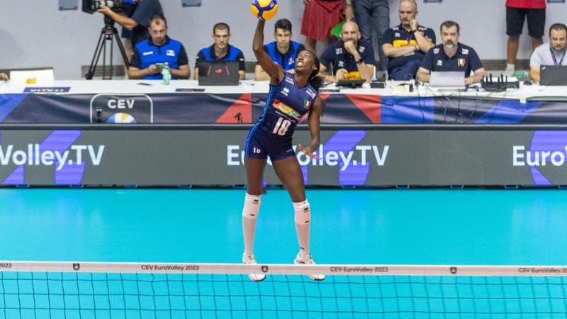 Paola Egonu in azione a Torino
